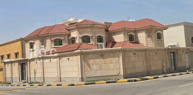 فيلا للبيع في شارع المواساه, حي الجامعة, مدينة الظهران, المنطقة الشرقية