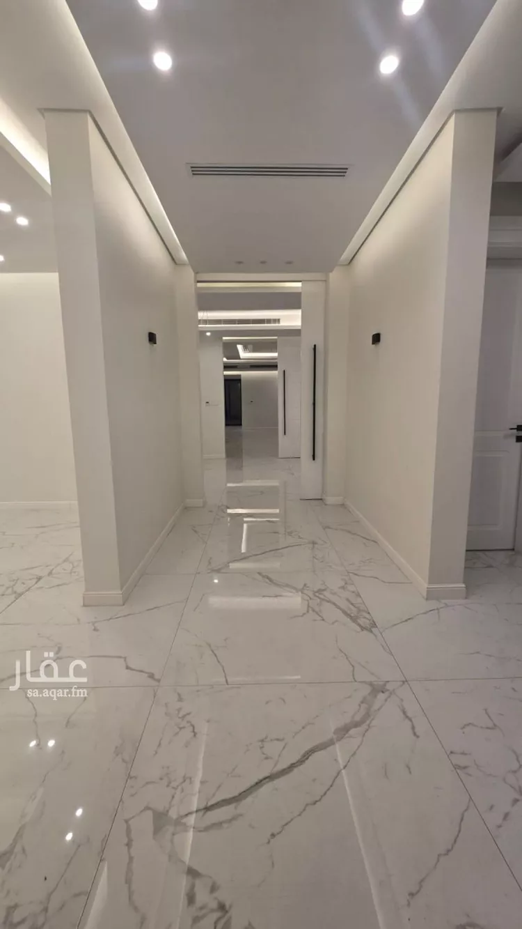 فيلا للبيع في شارع صالح السوسي, حي الصدفة, مدينة الدمام, المنطقة الشرقية صورة 3