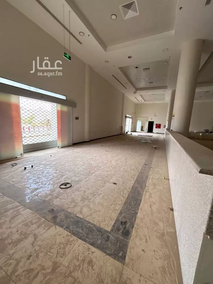 عمارة للإيجار في شارع عمر بن الخطاب الفرعي, حي الروضة, مدينة بريدة, منطقة القصيم صورة 3
