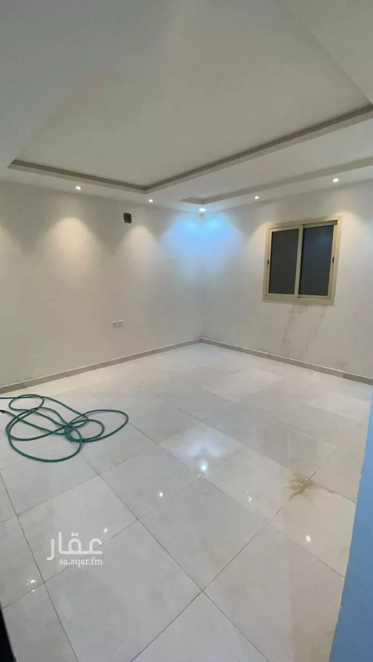 شقة للإيجار في شارع عبدالله عبدالرحيم قاضي ، حي بدر ، الرياض ، منطقة الرياض