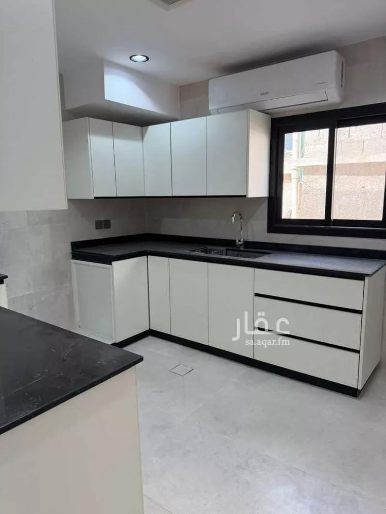 Floor for Rent in Riyadh Az Zahra صورة 3
