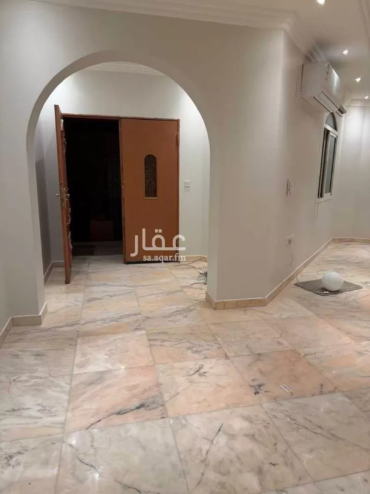 دور للإيجار في شارع وادي العين, حي المرسلات, مدينة الرياض, منطقة الرياض صورة 3