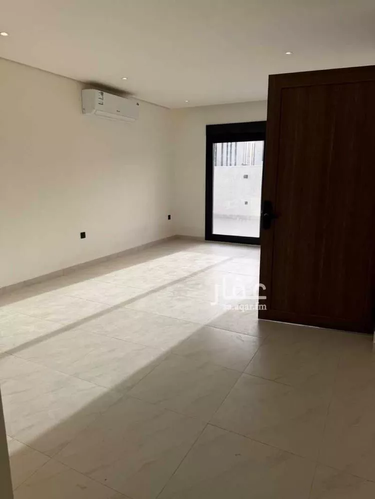 دور للإيجار في شارع المتنبي, حي الزهراء, مدينة الرياض, منطقة الرياض صورة 2
