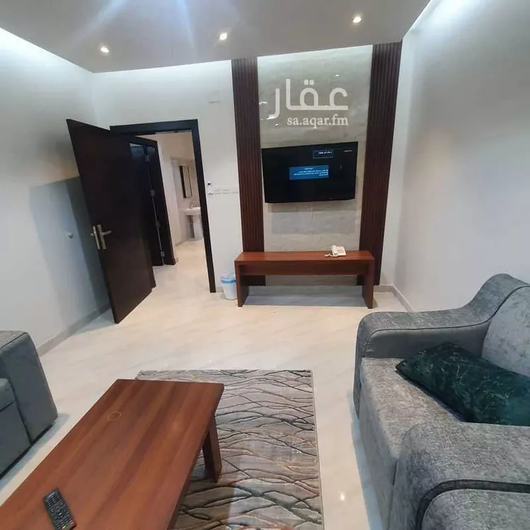 شقة للإيجار في شارع الامير مقرن بن عبدالعزيز, حي مغرزات, مدينة الرياض, منطقة الرياض 9