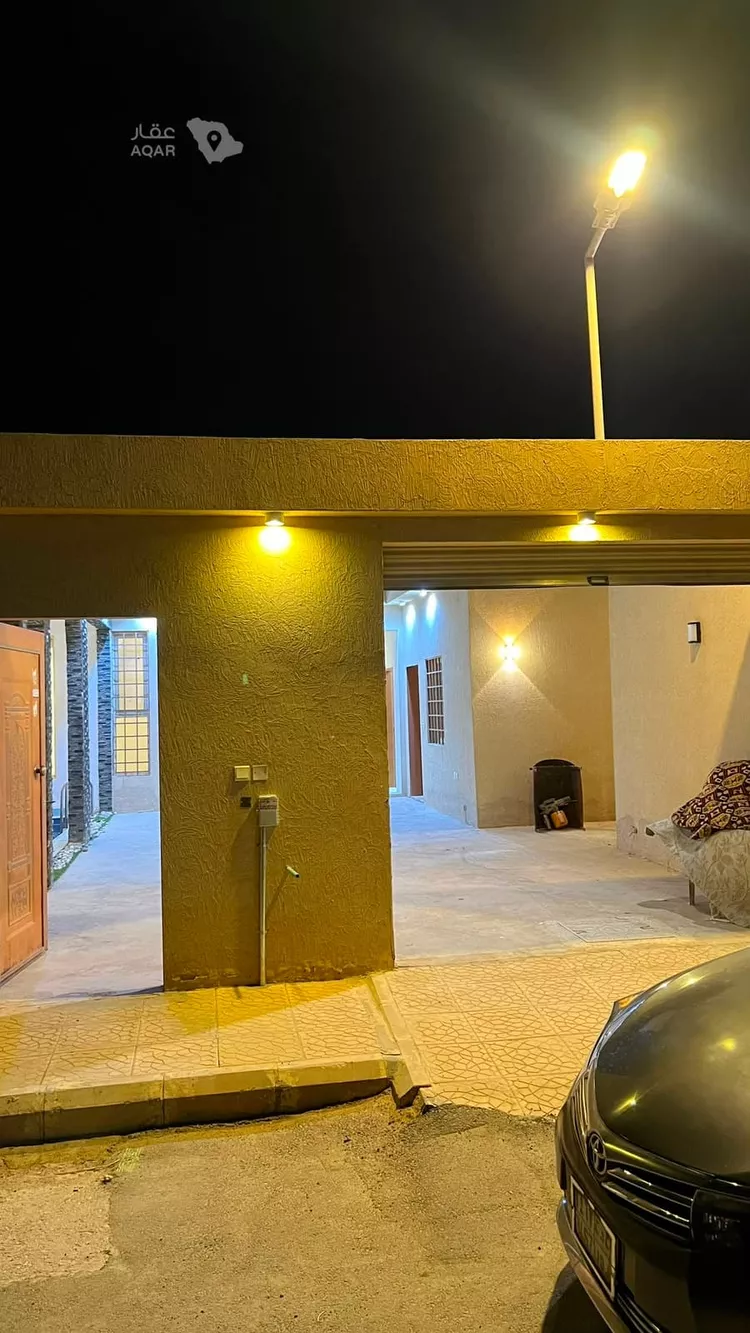 استراحة للبيع في شارع محمد بن مكبر, حي العارض, مدينة الرياض, منطقة الرياض 10