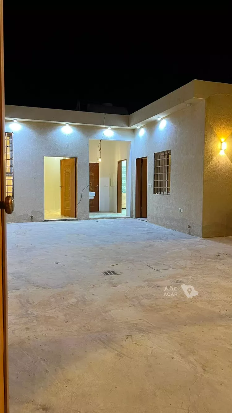 استراحة للبيع في شارع محمد بن مكبر, حي العارض, مدينة الرياض, منطقة الرياض 8