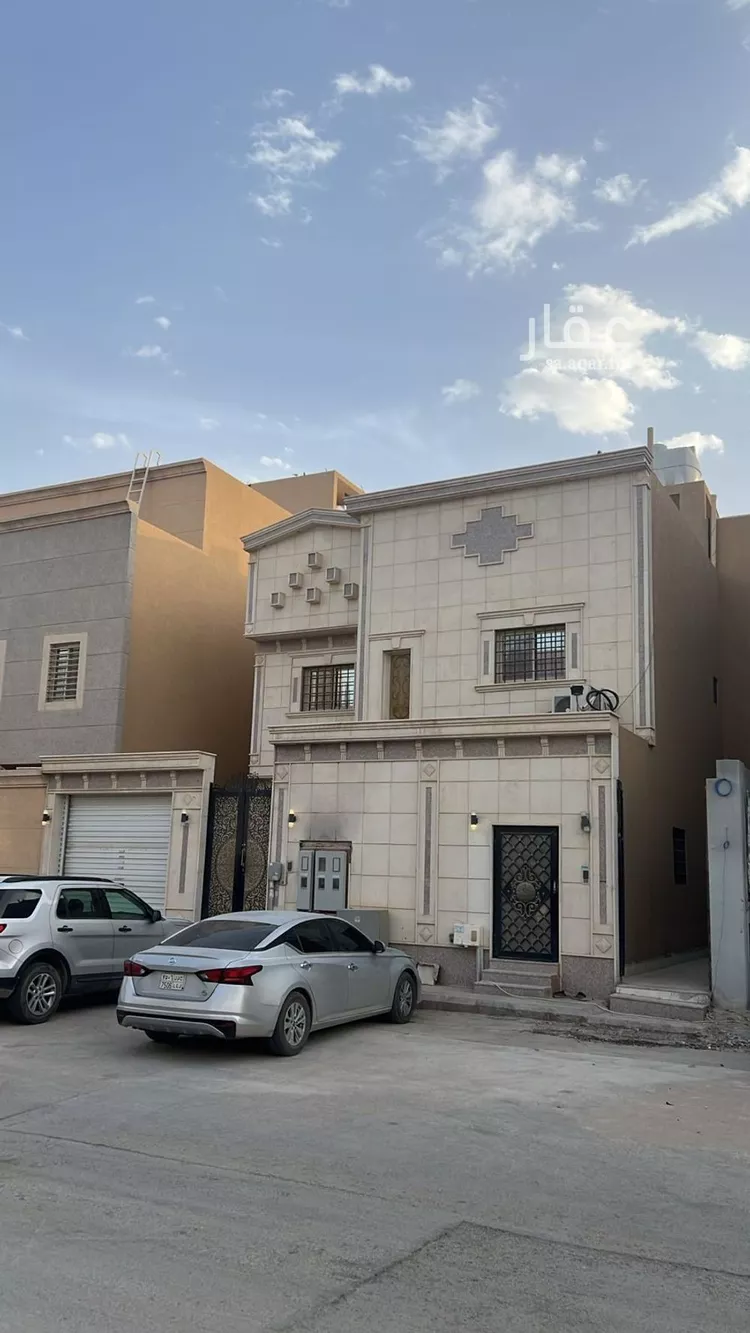 فيلا للبيع في شارع أحمد بن محمد الذهبي, حي العارض, مدينة الرياض, منطقة الرياض صورة 2