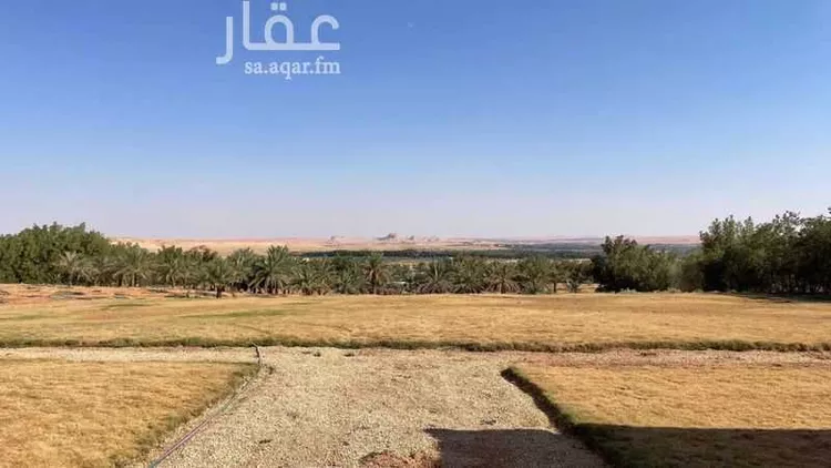 Farm for Sale in Al Muzahimiyah Al GhatGhat