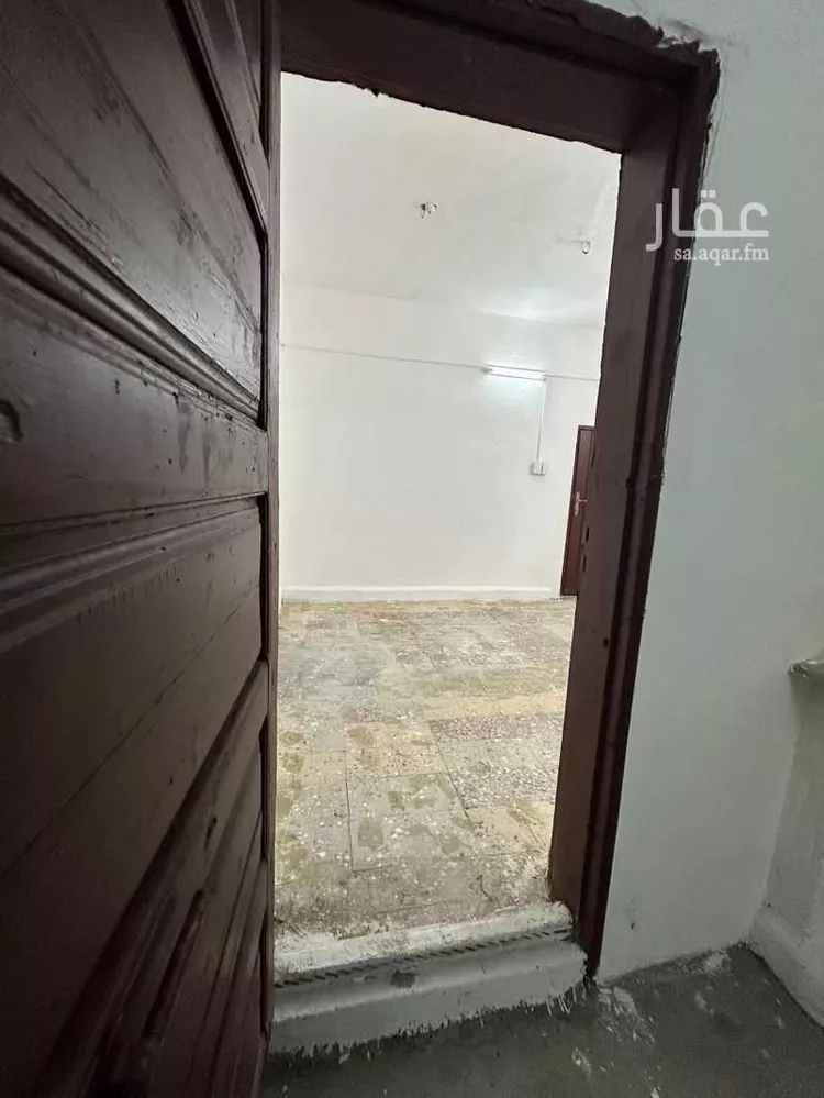 Building for Rent in Dammam Madinat Al Umal 8