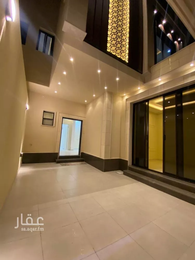 دور للبيع في شارع رقم 228, حي الجنادرية, مدينة الرياض, منطقة الرياض صورة 2