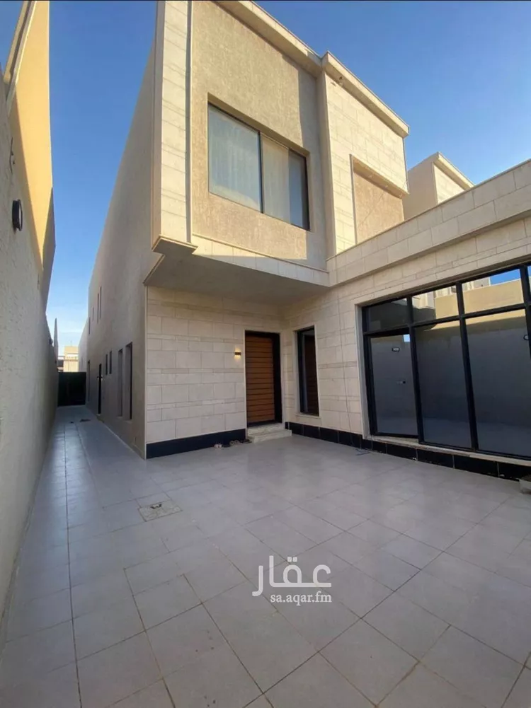 فيلا للبيع في شارع عبدالله بن العاص, حي العارض, مدينة الرياض, منطقة الرياض صورة 2