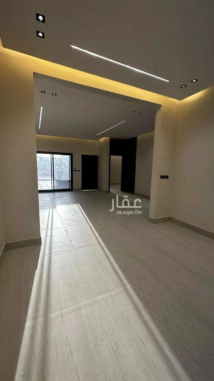 فيلا للبيع في شارع المضة, حي ظهرة لبن, مدينة الرياض, منطقة الرياض صورة 4