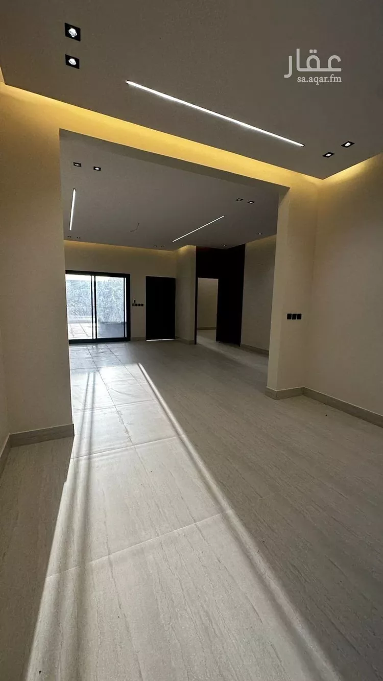 فيلا للبيع في شارع المضة, حي ظهرة لبن, مدينة الرياض, منطقة الرياض صورة 3