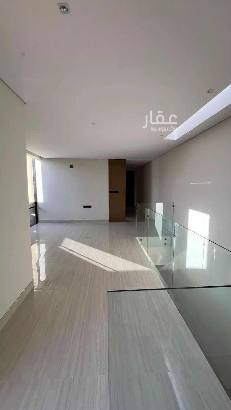 فيلا للبيع في شارع أبي الشيخ الأصبهاني, حي المهدية, مدينة الرياض, منطقة الرياض صورة 2