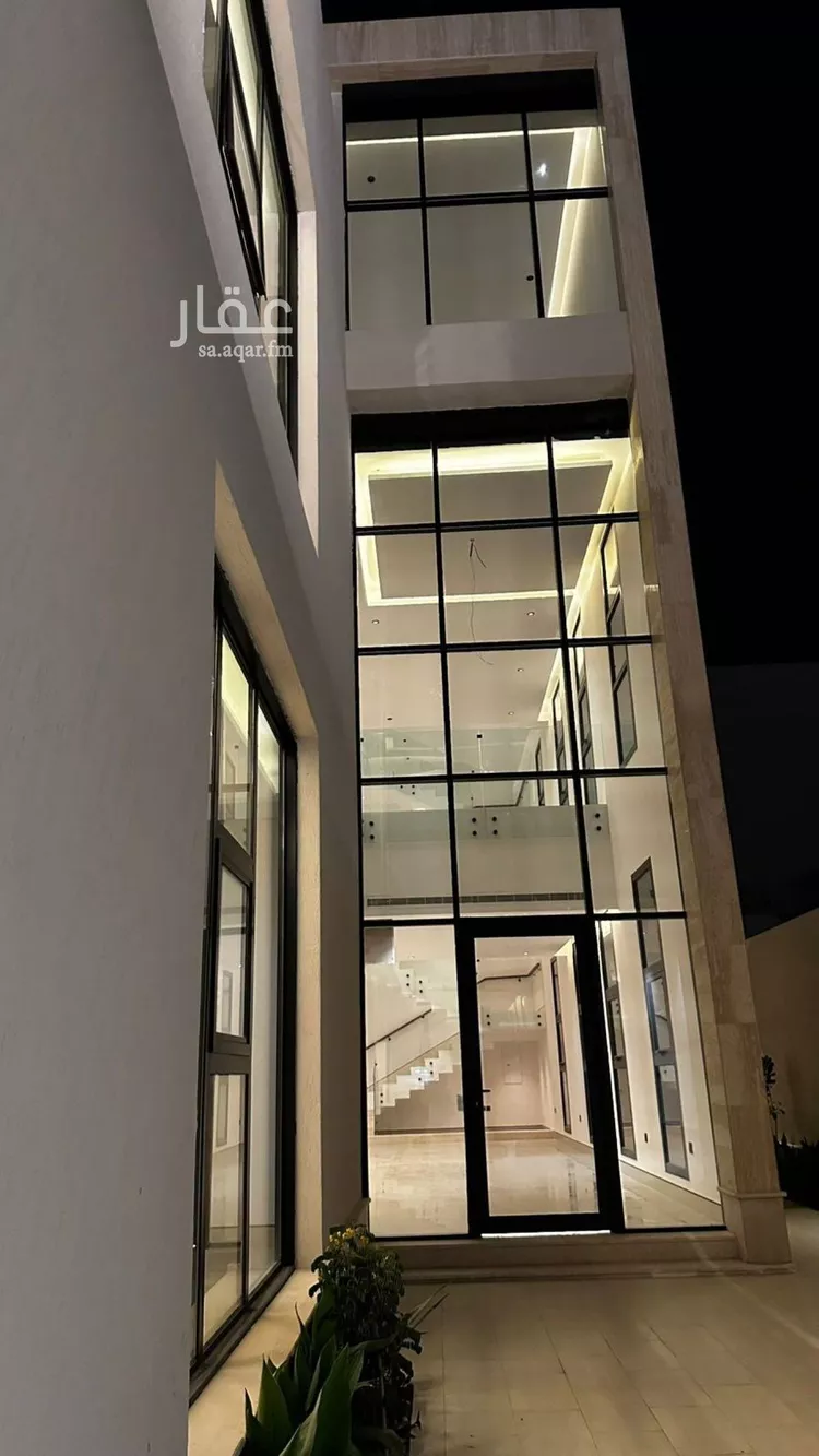 فيلا للبيع في شارع علي بن هبة الله, حي المهدية, مدينة الرياض, منطقة الرياض صورة 5