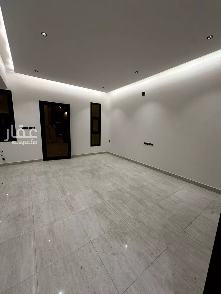 فيلا للبيع في شارع المضة, حي ظهرة لبن, مدينة الرياض, منطقة الرياض صورة 3
