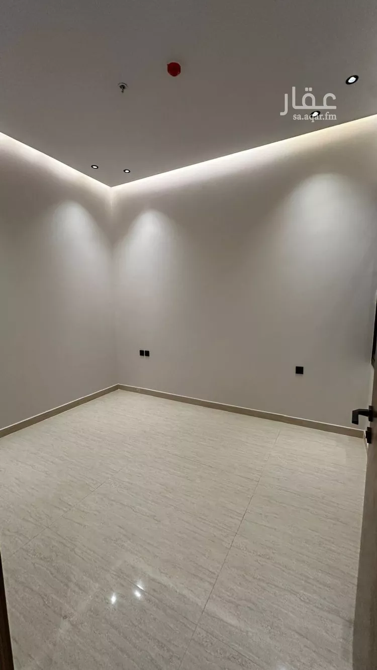 شقة للبيع في شارع ينبع, حي ظهرة لبن, مدينة الرياض, منطقة الرياض 12