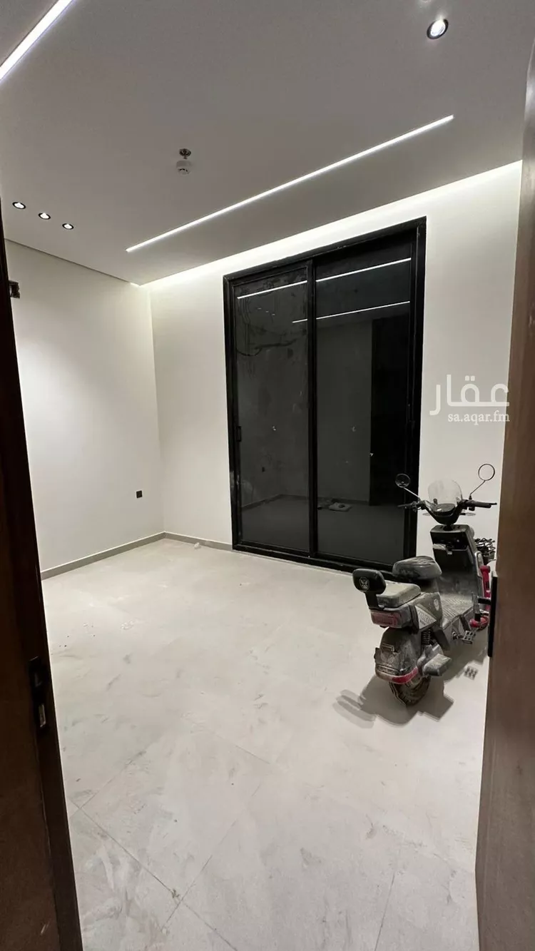 شقة للبيع في شارع ينبع, حي ظهرة لبن, مدينة الرياض, منطقة الرياض 8