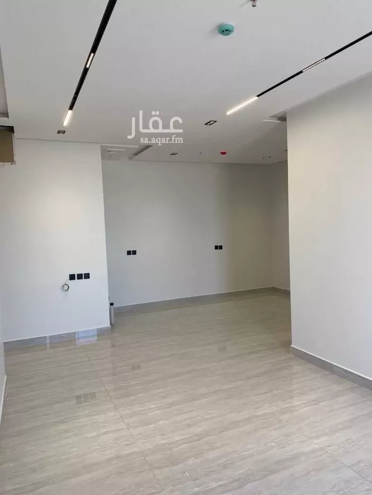 شقة للبيع في شارع محمد بن عوجان, حي الحزم, مدينة الرياض, منطقة الرياض صورة 5