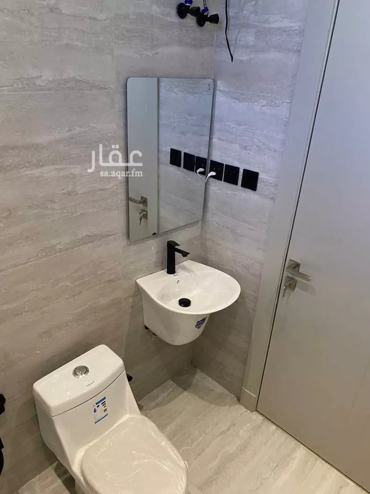 شقة للبيع في شارع محمد بن عوجان, حي الحزم, مدينة الرياض, منطقة الرياض صورة 3