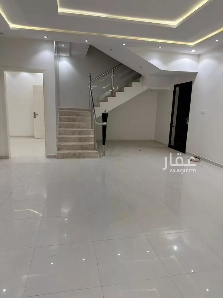 فيلا للبيع في شارع رقم 483, حي المونسية, مدينة الرياض, منطقة الرياض 16