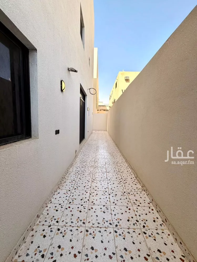 شقة للبيع في شارع الميفا, حي اليرموك, مدينة الرياض, منطقة الرياض 8