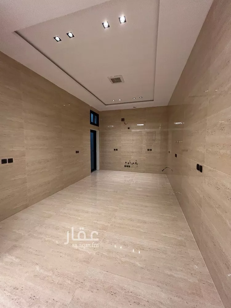 فيلا للبيع في شارع حجاج بن أرطأة, حي الرمال, مدينة الرياض, منطقة الرياض صورة 4