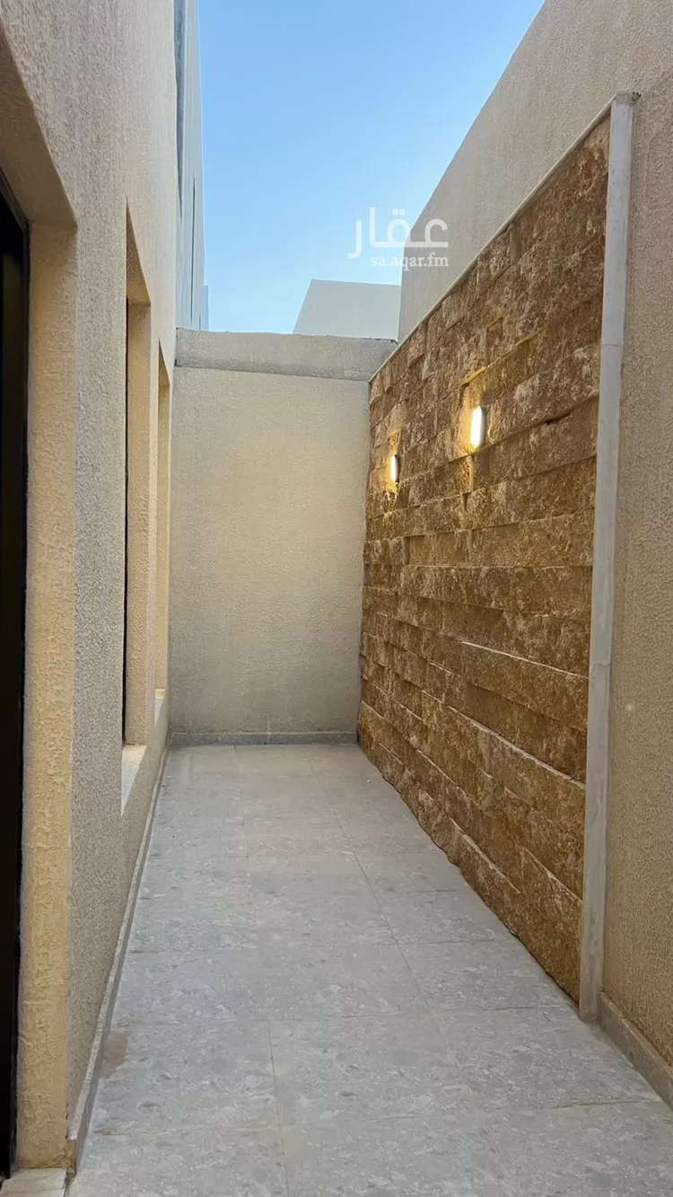 فيلا للبيع في شارع علي بن أبي طاهر, حي الرمال, مدينة الرياض, منطقة الرياض 8