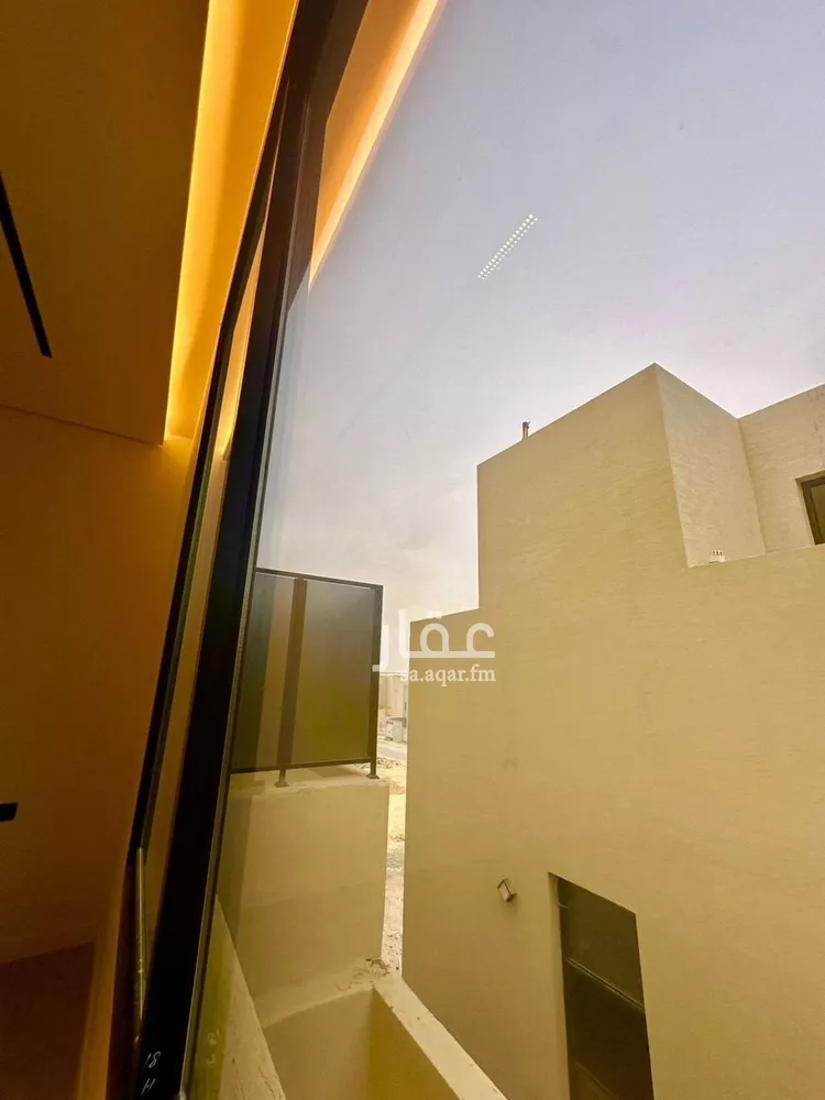 دور للبيع في شارع السلطان قابوس بن سعيد, حي المعيزيلة, مدينة الرياض, منطقة الرياض صورة 4