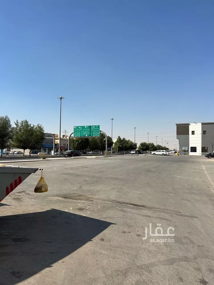 مكتب تجاري للإيجار في شارع  حسن ابن حسين ابن علي, حي المونسية, مدينة الرياض, منطقة الرياض