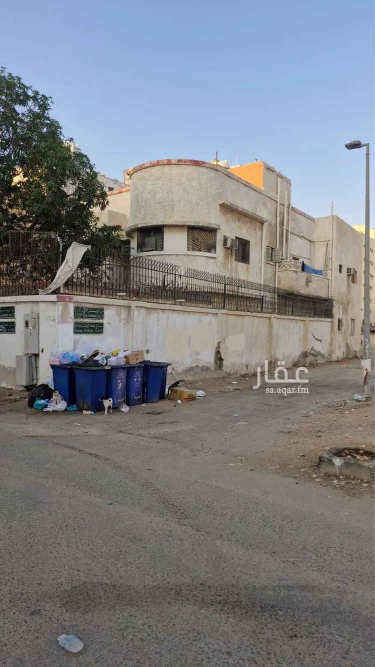 فيلا للإيجار في شارع احمد السباعي, حي الرويس, مدينة جدة, منطقة مكة المكرمة