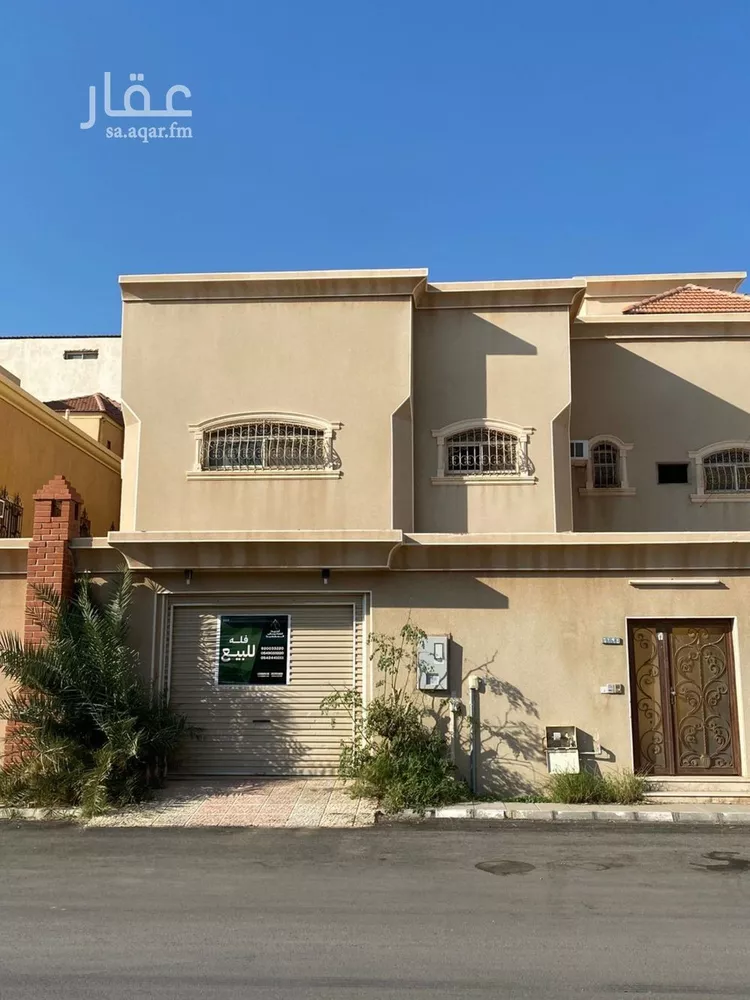 فيلا للبيع في شارع خلف بن هشام, حي القادسية, مدينة بريدة, منطقة القصيم