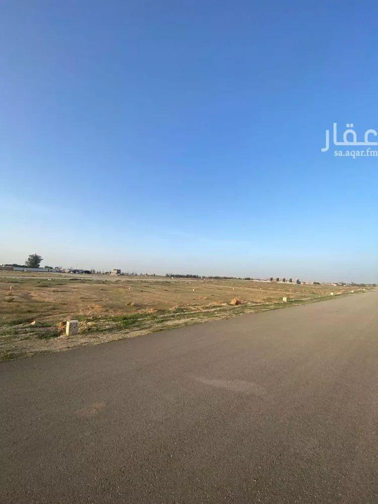 أرض للبيع في شارع الشقة, حي الشقة, مدينة بريدة, منطقة القصيم صورة 3