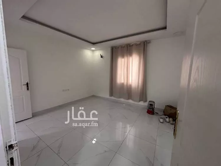 شقة للإيجار في شارع الزخرف, حي الشعلة, مدينة الدمام, المنطقة الشرقية صورة 3