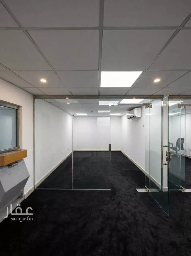 Commercial Office for Rent in Riyadh Al Arid