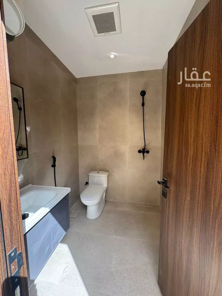 شقة للإيجار في شارع الخسيف, حي الخالدية, مدينة الدرعية, منطقة الرياض صورة 3