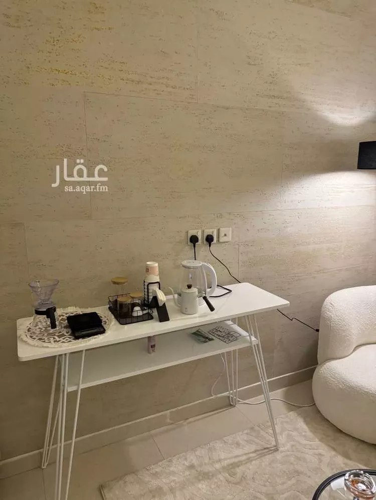 استديو مفروش للحجز في شارع السعادات, القيروان, الرياض