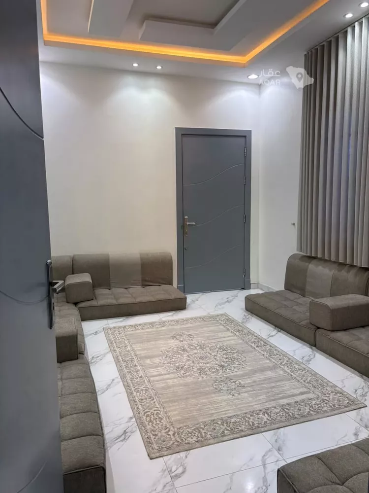 دور للبيع في شارع رقم 4, حي العزيزية, مدينة الرياض, منطقة الرياض صورة 5