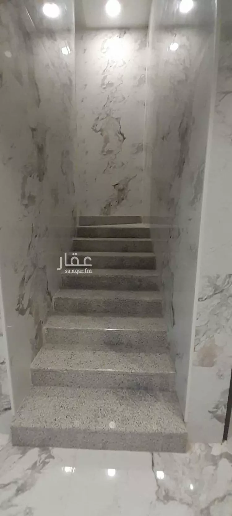 عمارة للبيع في شارع إبراهيم بن أحمد القاضي, حي الدار البيضاء, مدينة الرياض, منطقة الرياض صورة 5