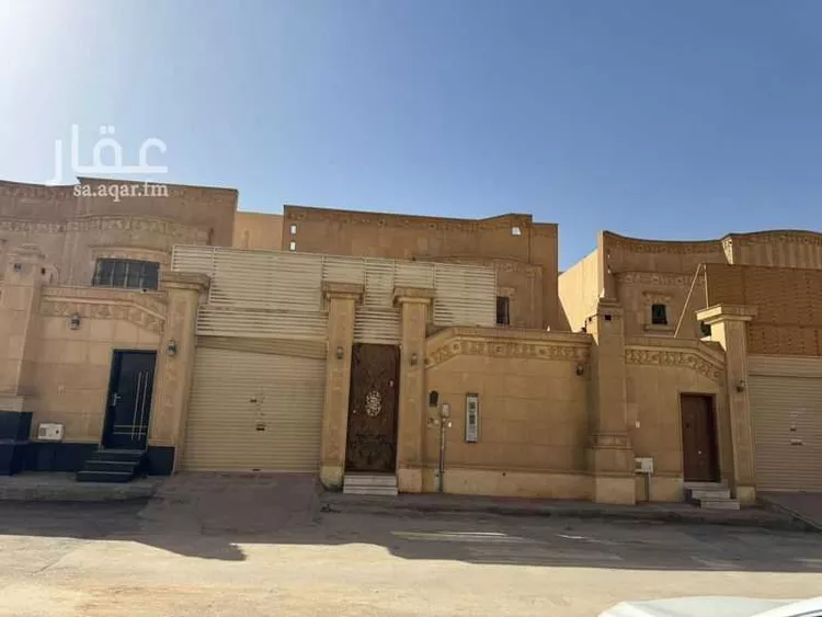 فيلا للبيع في شارع رقم 48, حي العزيزية, مدينة الرياض, منطقة الرياض 1 صورة