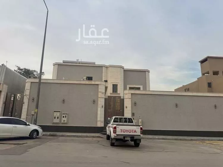 فيلا للبيع في شارع إبراهيم القوصي, حي العزيزية, مدينة الرياض, منطقة الرياض صورة 2