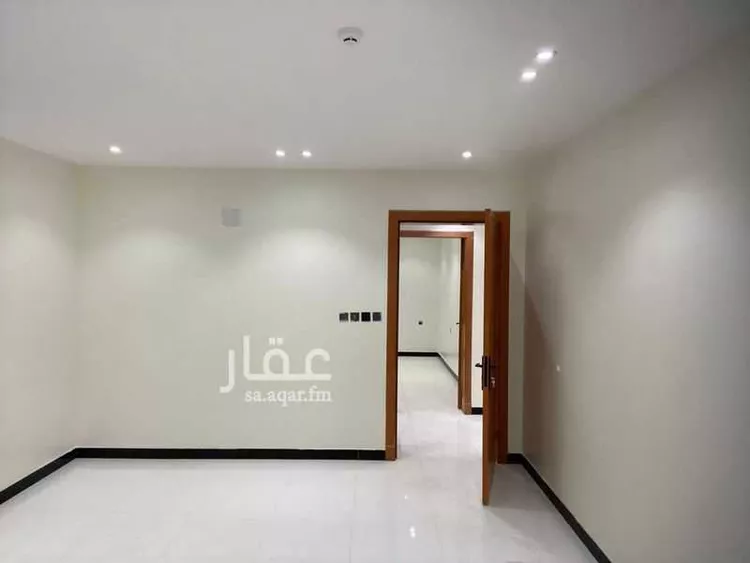 شقة للبيع في حي العزيزية, مدينة الرياض, منطقة الرياض صورة 3