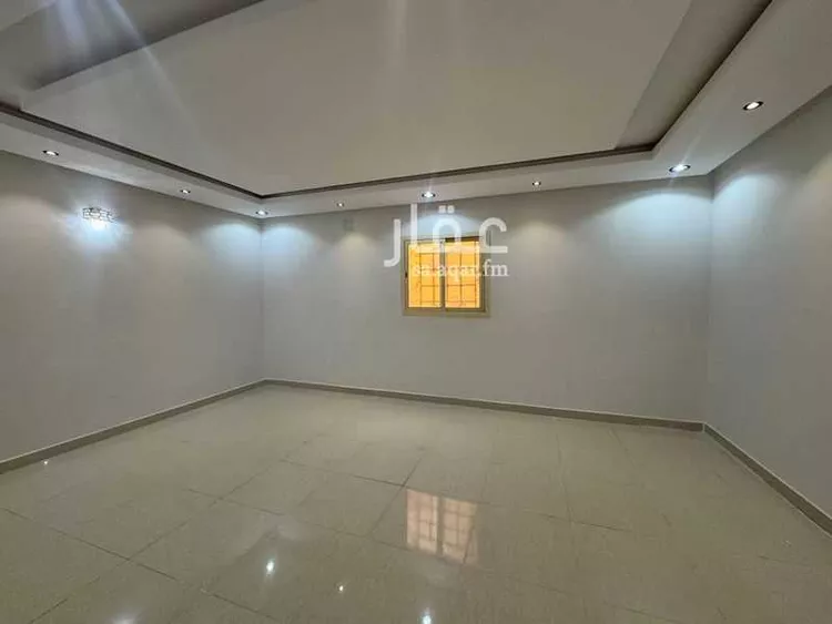 فيلا للبيع في شارع البريمة, حي الدار البيضاء, مدينة الرياض, منطقة الرياض صورة 3