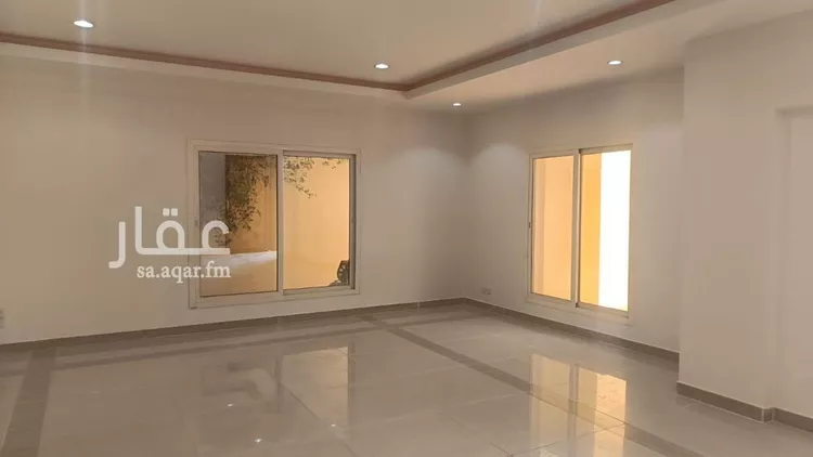 فيلا للإيجار في شارع منصور الخوارزمي, حي العارض, مدينة الرياض, منطقة الرياض صورة 2