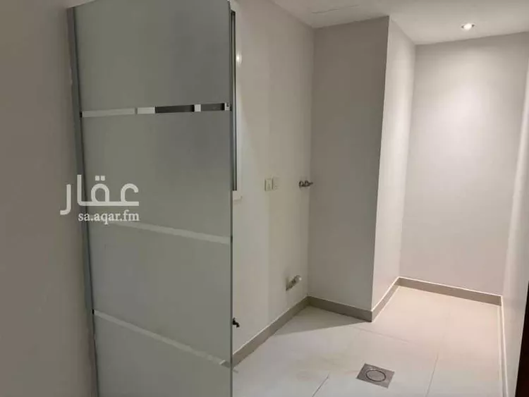 فيلا للإيجار في شارع صعصعة بن ناجية, حي السليمانية, مدينة الرياض, منطقة الرياض 7