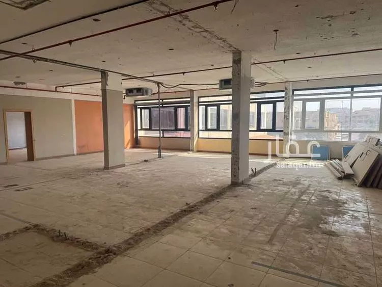 عمارة للإيجار في شارع الامير مقرن بن عبدالعزيز, حي النزهة, مدينة الرياض, منطقة الرياض صورة 5