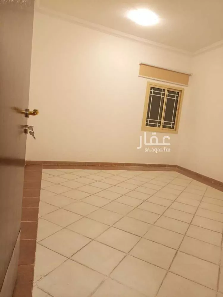 مجمع للإيجار في شارع محمد المقدمي, حي الغدير, مدينة الرياض, منطقة الرياض