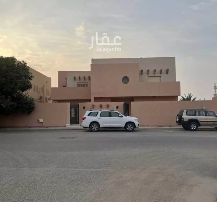 فيلا للبيع في حي الصالحية ، عنيزة ، عنيزة