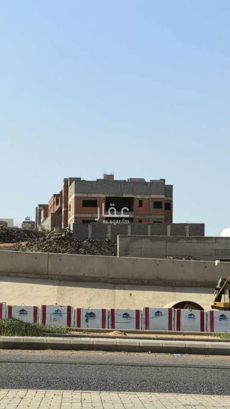 عمارة للبيع في شارع سوار بن اوفي بن سبرة, حي نبلاء, مدينة المدينة المنورة, منطقة المدينة المنورة صورة 3