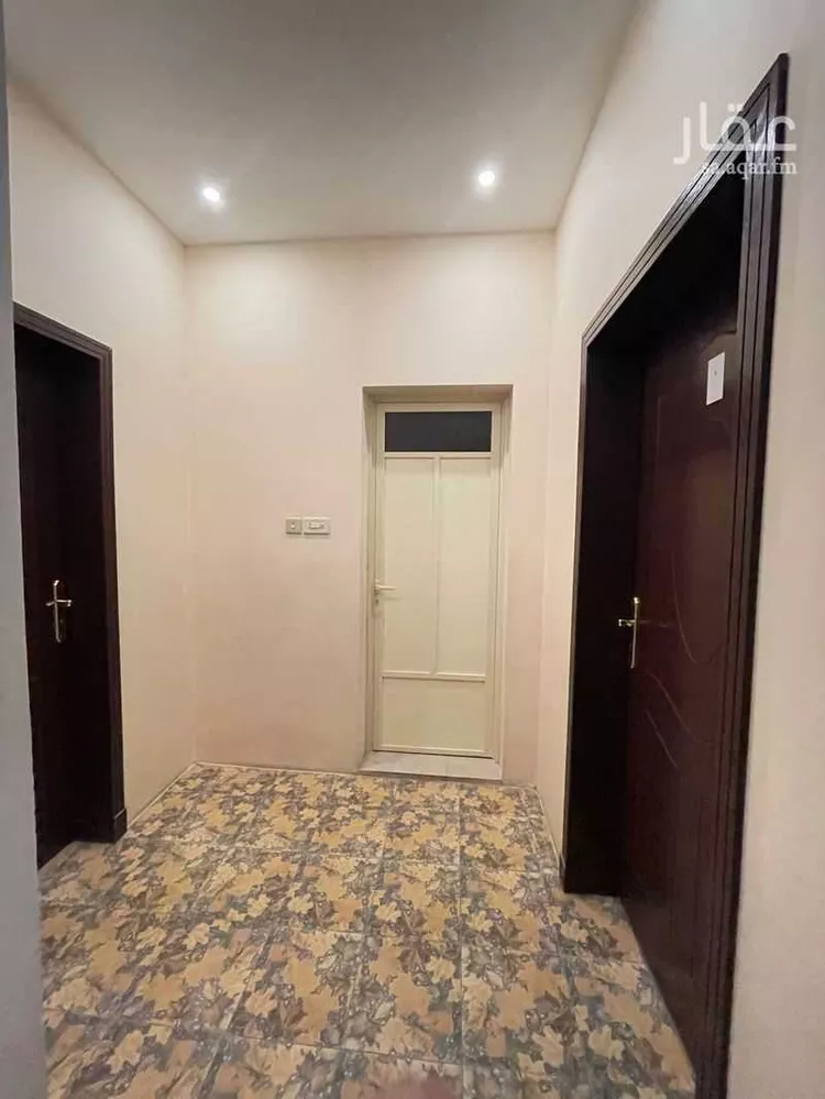 غرفة للإيجار في شارع عثمان بن عفان ، حي العزيزية الأول ، الهفوف‎ ، الاحساء صورة 2